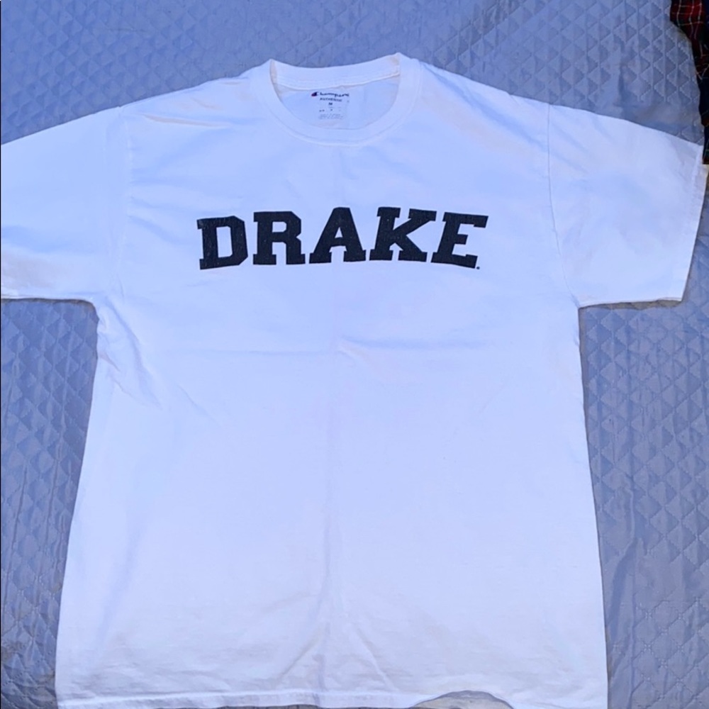 champion tshirt